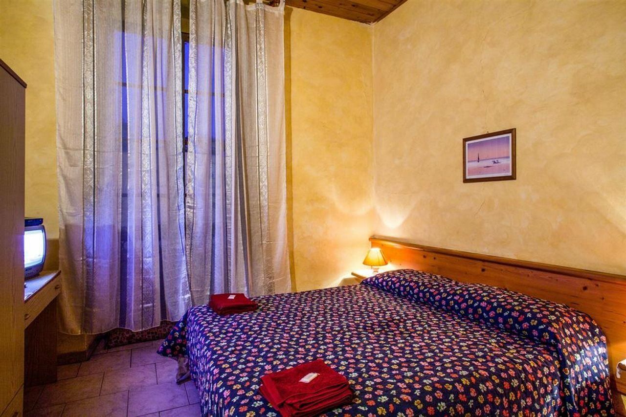 Albergo Aurora Cagliari Exterior foto